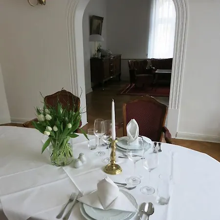 Hotel Gaestehaus Lipsia