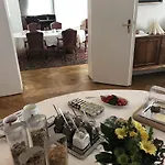 Gaestehaus Hotel