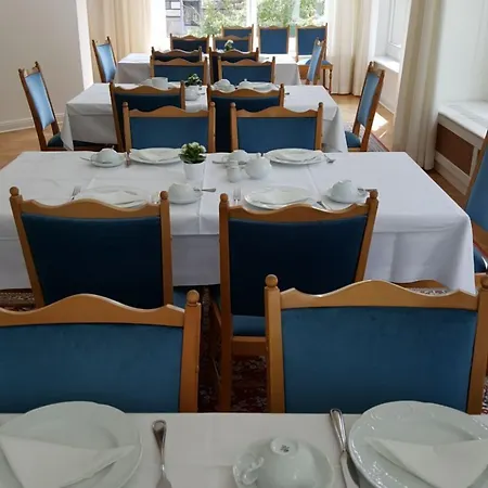Gaestehaus 3* Lipsko